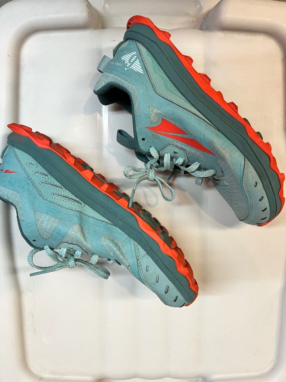 Altra Shoes - Picture 1 of 6